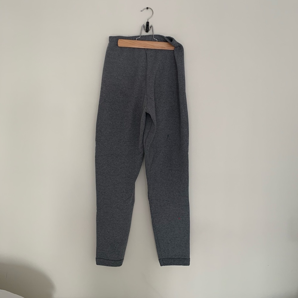 Grey sweatpants - Picture 2 of 3